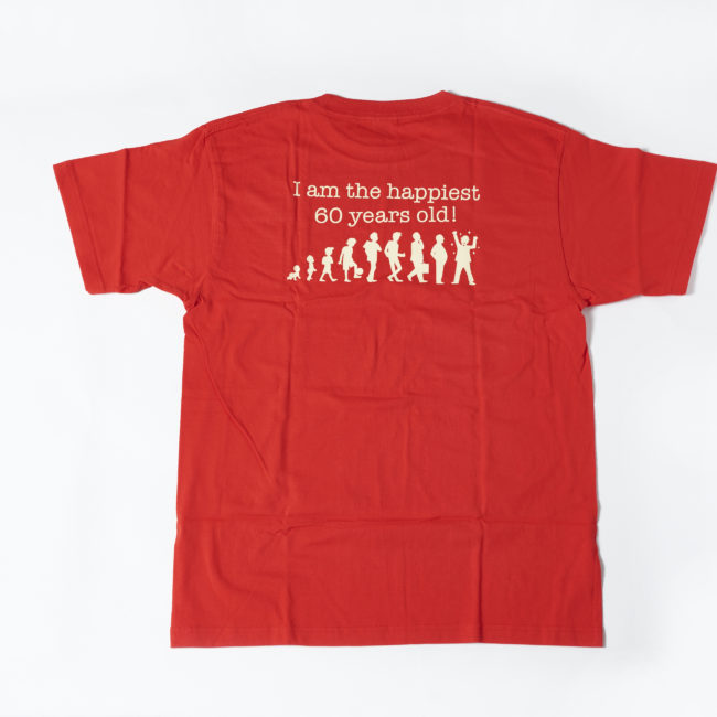 【Six-T】還暦のプレゼントにおすすめの赤いTシャツ